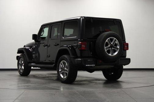 Black Clearcoat 2018 Jeep Wrangler Unlimited Sahara