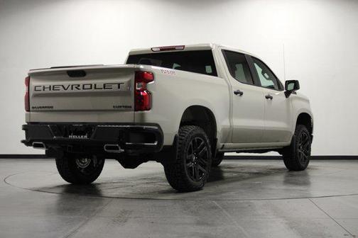 White Sands 2026 Chevrolet Silverado 1500 Custom Trail Boss
