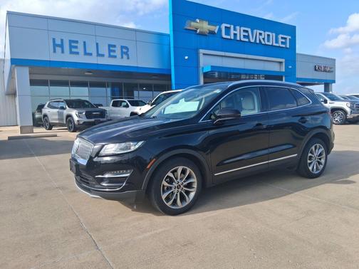 Infinite Black Metallic 2019 Lincoln MKC Select