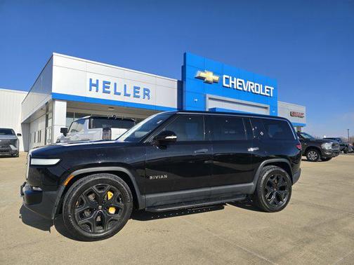 2023 Rivian R1S Adventure