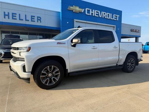 Iridescent Pearl Tricoat 2021 Chevrolet Silverado 1500 RST
