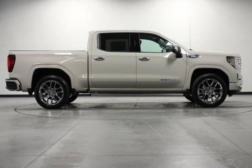 Coastal Dune 2026 GMC Sierra 1500 Denali