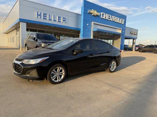 2019 Chevrolet Cruze LS