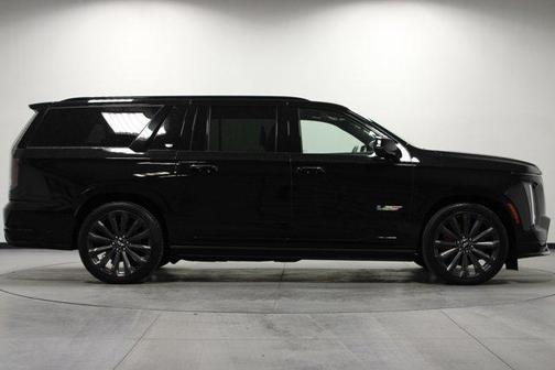 2025 Cadillac Escalade ESV V-Series