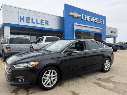 Tuxedo Black Metallic 2013 Ford Fusion SE