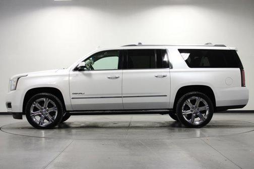 White Frost Tricoat 2016 GMC Yukon XL Denali