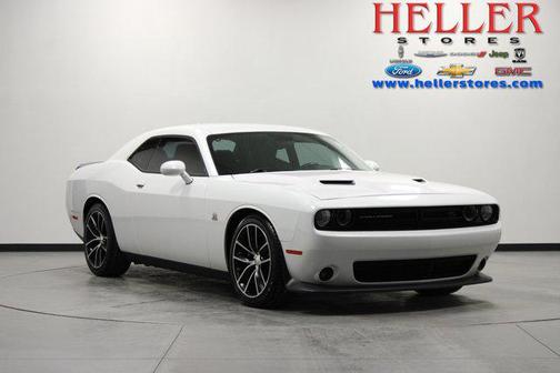 2016 Dodge Challenger R/T Scat Pack