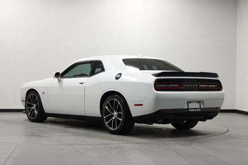 2016 Dodge Challenger R/T Scat Pack