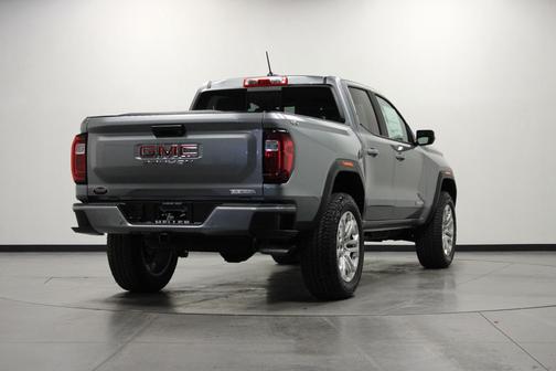 Sterling Metallic 2026 GMC Canyon Elevation