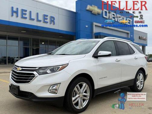 Iridescent Pearl Tricoat 2018 Chevrolet Equinox Premier
