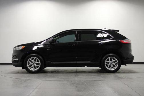 Black Metallic 2021 Ford Edge SEL