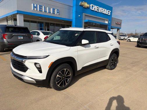 Summit White 2026 Chevrolet Trailblazer LT