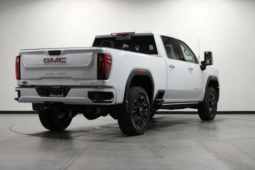 Glacier White Tricoat 2026 GMC Sierra 2500 Denali