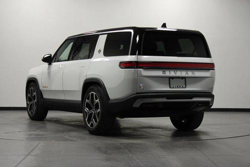 2022 Rivian R1S Launch Edition