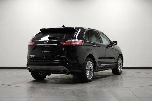 Agate Black 2020 Ford Edge Titanium