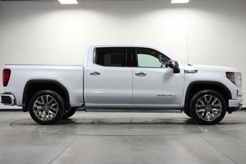 Glacier White Tricoat 2026 GMC Sierra 1500 Denali