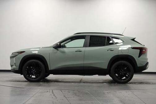 Cacti Green 2026 Chevrolet Trax FWD ACTIV