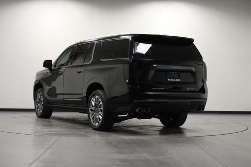Onyx Black 2023 GMC Yukon XL Denali Ultimate