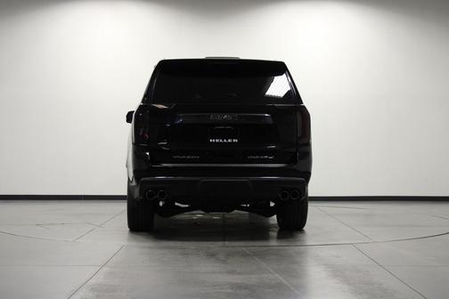 Onyx Black 2023 GMC Yukon XL Denali Ultimate