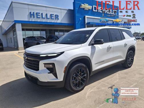 Summit White 2025 Chevrolet Traverse LT