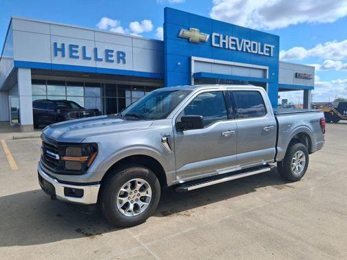 Iconic Silver Metallic 2025 Ford F-150 XLT