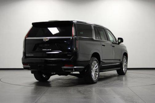 2023 Cadillac Escalade ESV Premium Luxury