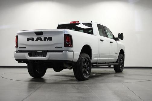 Bright White Clearcoat 2026 RAM 2500 Big Horn Crew Cab 4x4 6'4' Box
