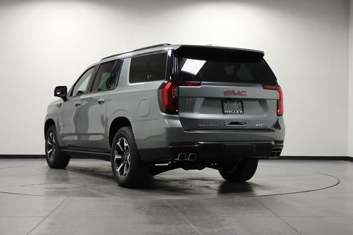 Sterling Metallic 2026 GMC Yukon XL 4WD AT4