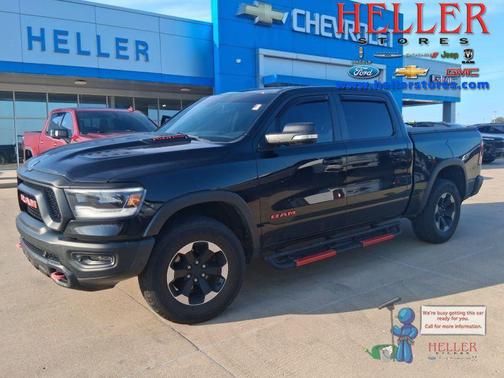 Diamond Black Crystal Pearlcoat 2019 RAM 1500 Rebel