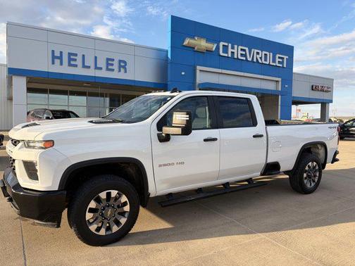Summit White 2022 Chevrolet Silverado 2500 Custom