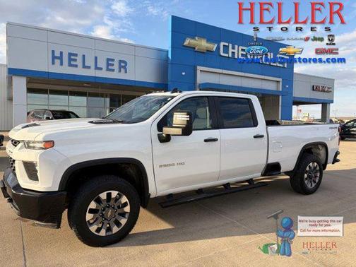 Summit White 2022 Chevrolet Silverado 2500 Custom