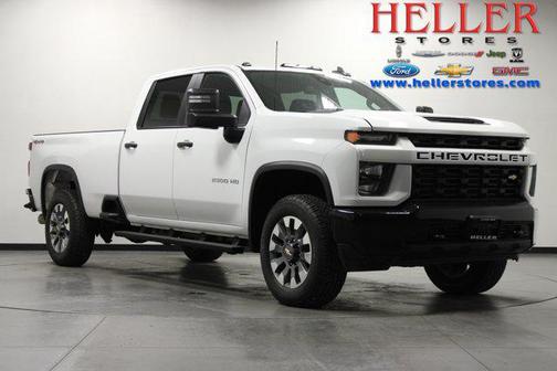 Summit White 2022 Chevrolet Silverado 2500 Custom