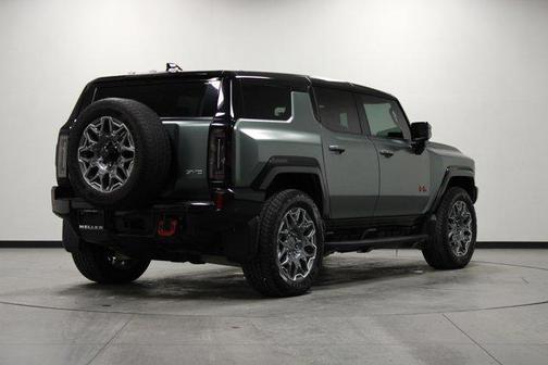 Moonshot Green Matte 2024 GMC HUMMER EV SUV 3X