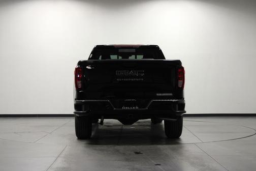 Onyx Black 2025 GMC Sierra 1500 Elevation