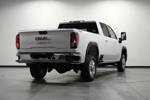 Summit White 2026 GMC Sierra 2500 SLE