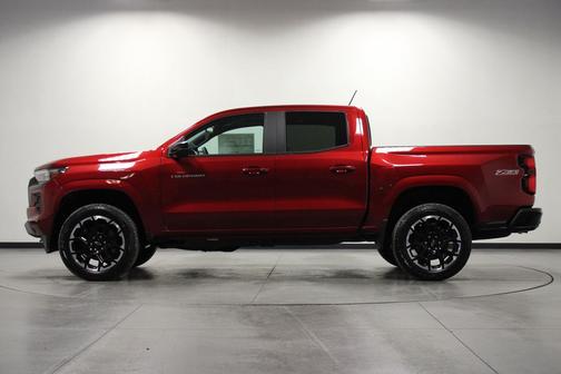 Radiant Red Tintcoat 2026 Chevrolet Colorado Z71