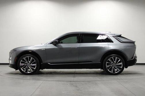 2023 Cadillac LYRIQ Luxury