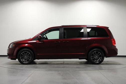 Octane Red Pearlcoat 2019 Dodge Grand Caravan GT