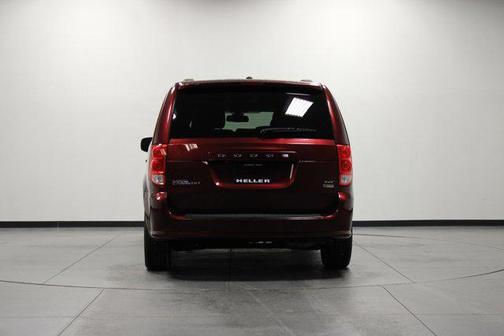 Octane Red Pearlcoat 2019 Dodge Grand Caravan GT