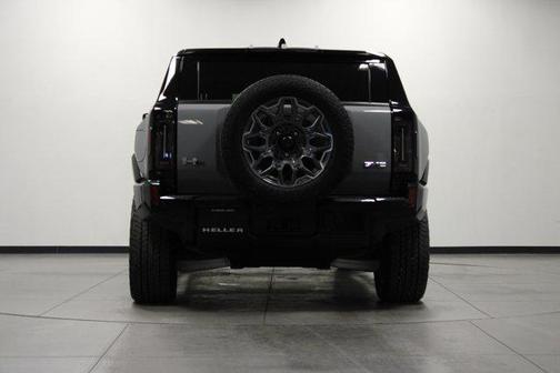 Meteorite Metallic (Grey) 2025 GMC HUMMER EV SUV 3X