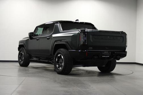 Interstellar White 2023 GMC HUMMER EV Pickup 3X
