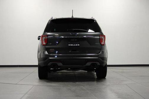 Magnetic Metallic 2018 Ford Explorer XLT