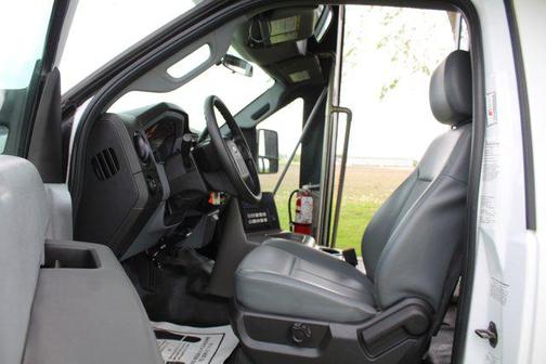 2013 Ford F-450 XL