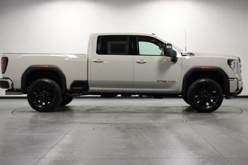 2026 GMC Sierra 2500 AT4