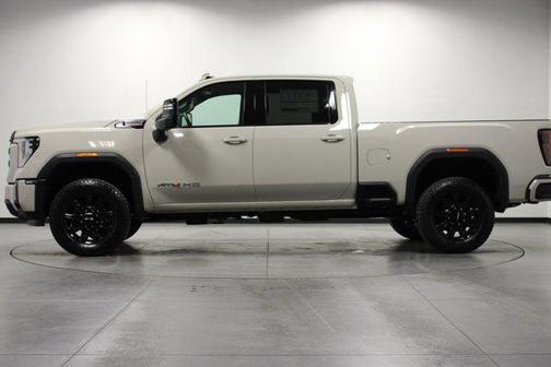 2026 GMC Sierra 2500 AT4