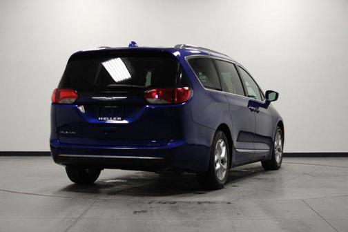 2018 Chrysler Pacifica Touring-L Plus