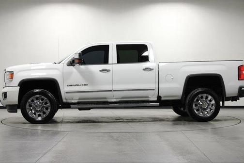 2016 GMC Sierra 2500 Denali