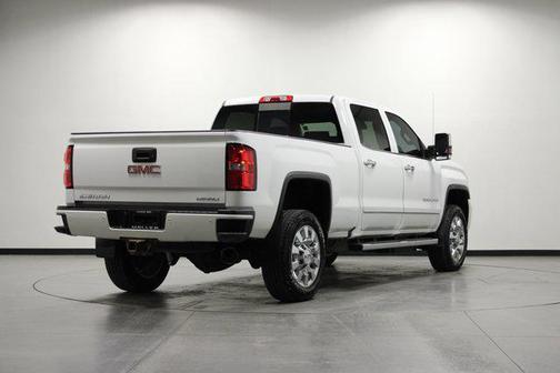 2016 GMC Sierra 2500 Denali