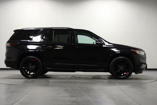 Mosaic Black Metallic 2018 Chevrolet Traverse Premier
