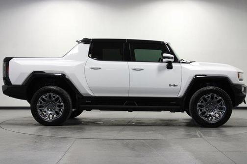 Interstellar White 2025 GMC HUMMER EV Pickup 3X
